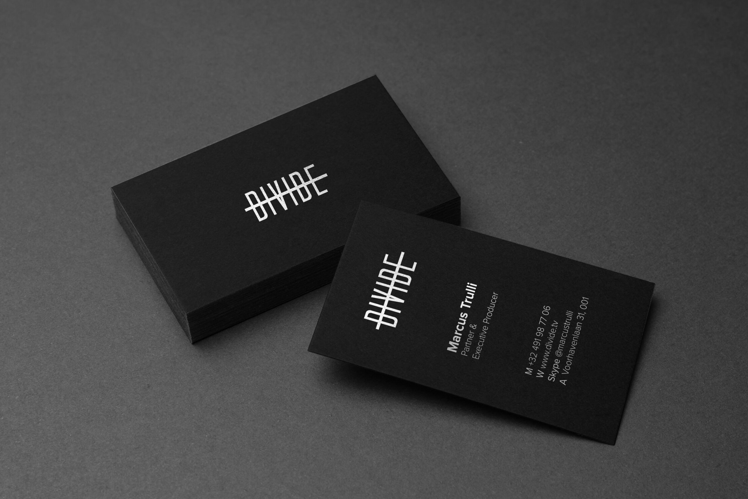 Divide brand identity